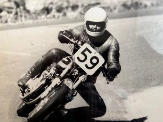 Z1B racing.jpg Z1B racing.jpg