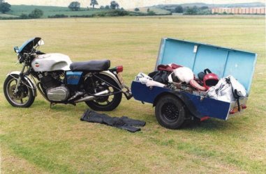 Jota&trailer copy.jpg