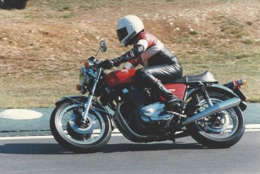 Brands Hatch pics 7.jpg Brands Hatch pics 7.jpg