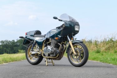 laverda1000jota-sfc_low_bey-44.jpg