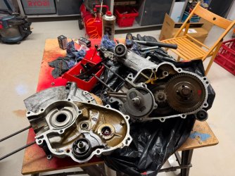 Engine splitted.jpeg