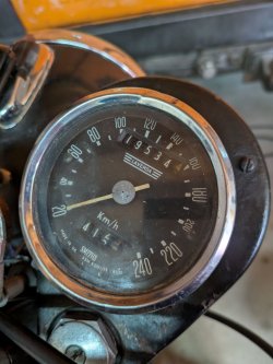 speedometer-cable-fixed.jpg speedometer-cable-fixed.jpg