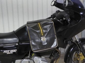 Laverda throw over tank bags Corsa 1.jpg