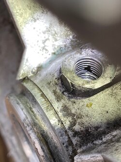 Clutch slave hose entry.jpg Clutch slave hose entry.jpg
