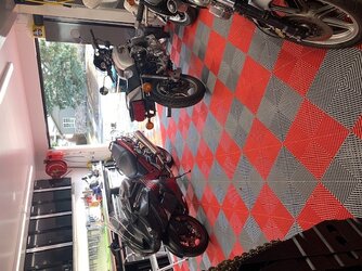 garage 2.jpg