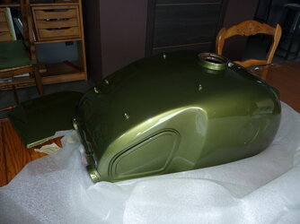 650 tank.JPG 650 tank.JPG