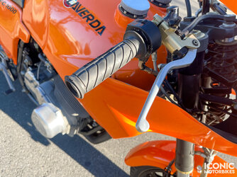 Laverda%20SFC1000%20-%20%20(86)-X3[1].jpg