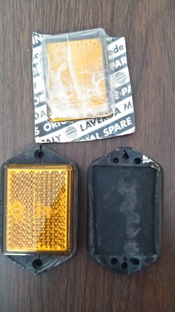 Lav Fork Reflectors 1.JPG Lav Fork Reflectors 1.JPG