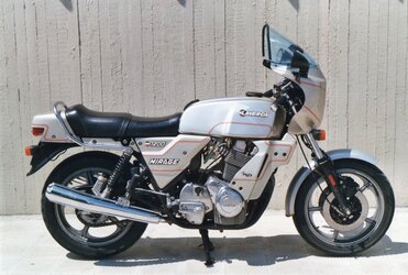 Moto Laverda Mirage 1200.JPG