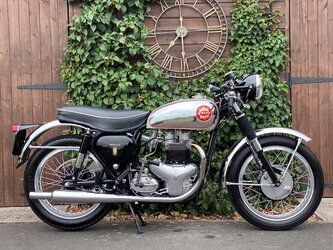 BSA Rocket Gold Star Replica 192YUH 098.jpg