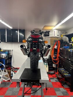 Guzzi exhaust 8.jpg