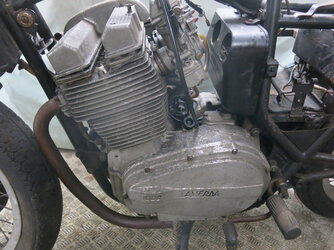 3C left engine.jpg