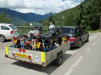 Bikes trailer.jpg