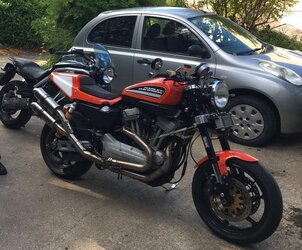 Harris_xr1200.jpg