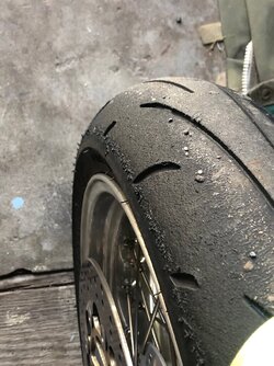 DOCV Dec Fr tyre.jpg