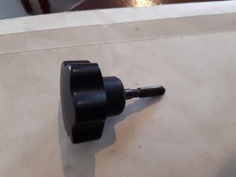 0 sidecover screw.jpg