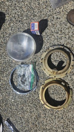 headlight.jpg