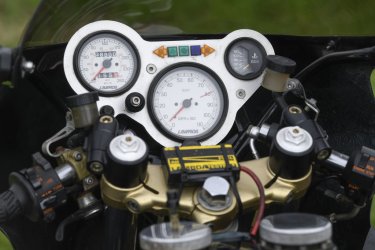 laverda1000jota-sfc_low_bey-49.jpg laverda1000jota-sfc_low_bey-49.jpg
