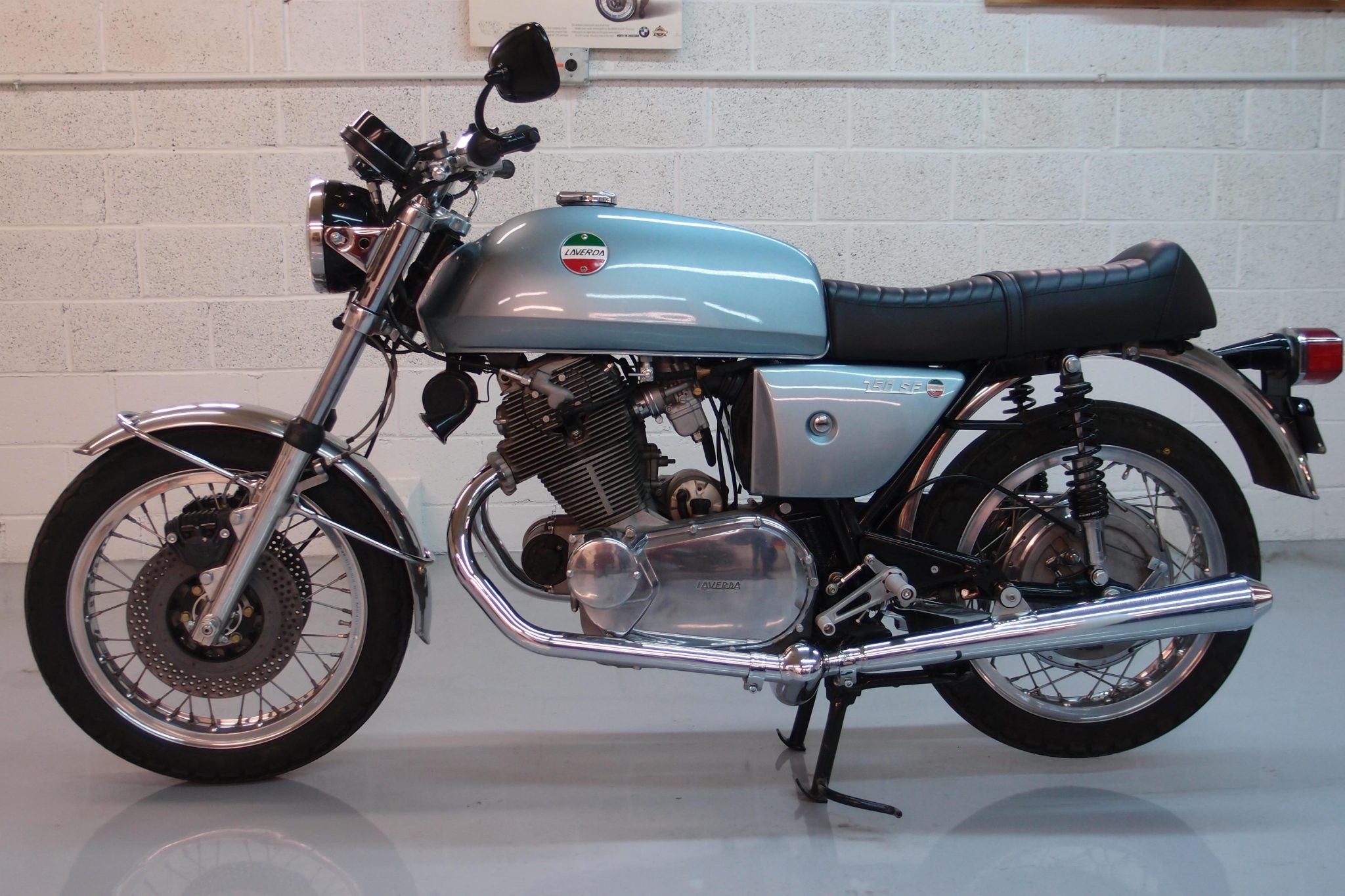 bringatrailer.com
